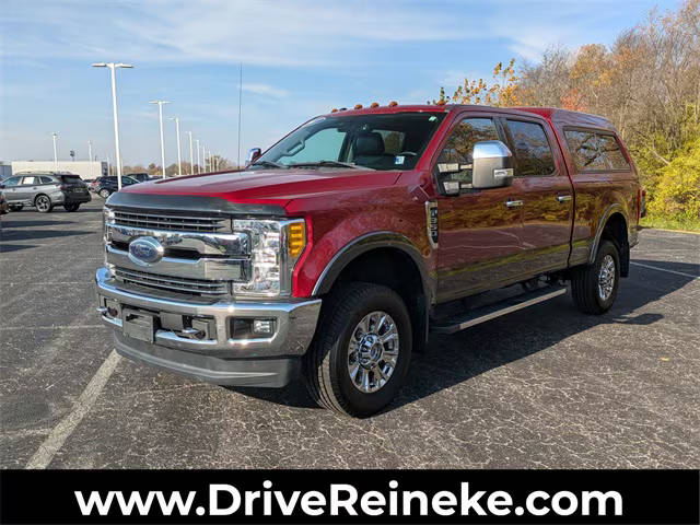 2017 Ford F-350 Super Duty Lariat 4WD photo