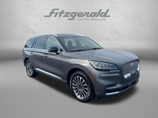 2022 Lincoln Aviator Standard AWD photo