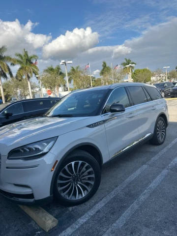 2022 Lincoln Aviator Reserve RWD photo