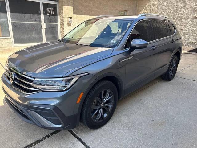 2022 Volkswagen Tiguan SE AWD photo