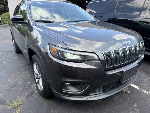 2022 Jeep Cherokee Latitude Lux 4WD photo