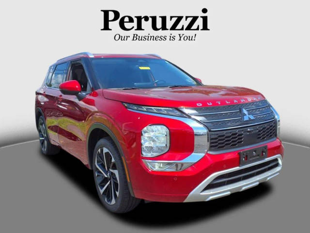 2022 Mitsubishi Outlander SEL Special Edition FWD photo