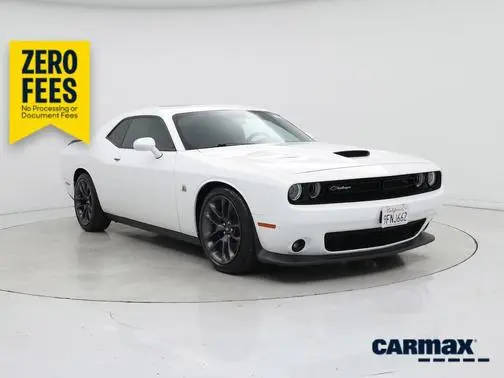 2022 Dodge Challenger R/T Scat Pack RWD photo