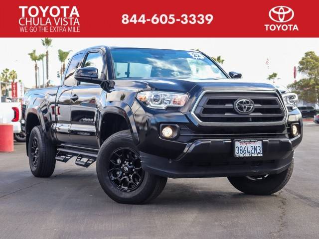 2022 Toyota Tacoma SR5 4WD photo