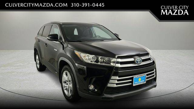 2019 Toyota Highlander Hybrid Limited AWD photo