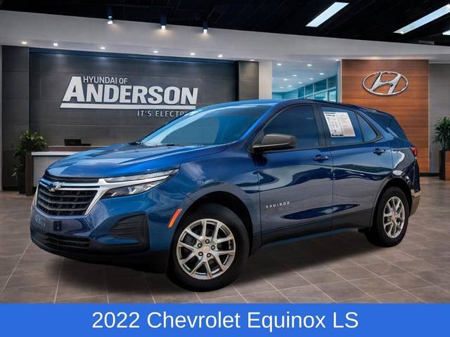 2022 Chevrolet Equinox LS AWD photo