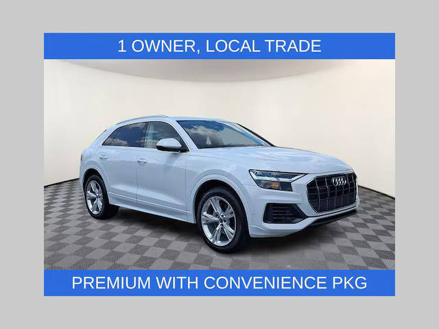 2022 Audi Q8 Premium AWD photo