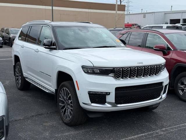 2022 Jeep Grand Cherokee L Summit Reserve 4WD photo