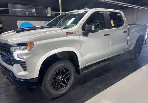 2022 Chevrolet Silverado 1500 LT Trail Boss 4WD photo