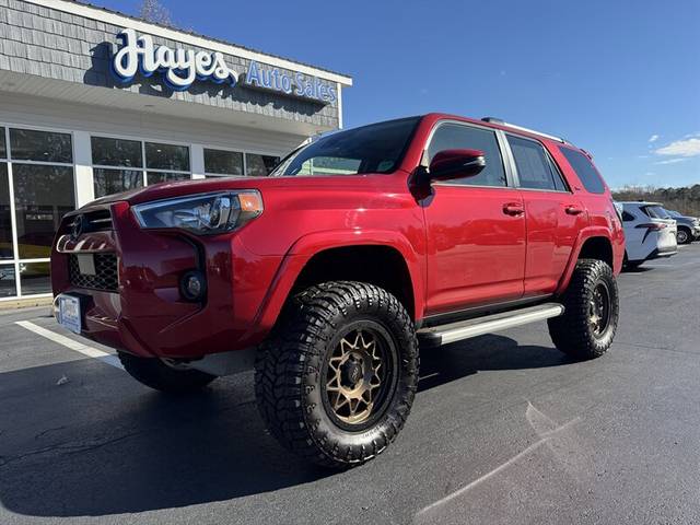 2022 Toyota 4Runner SR5 Premium 4WD photo