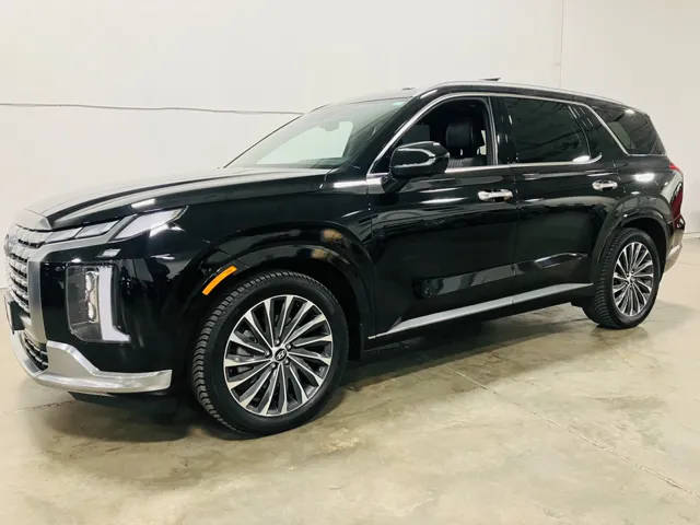 2023 Hyundai Palisade Calligraphy AWD photo