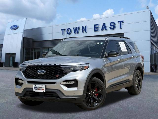 2022 Ford Explorer ST 4WD photo