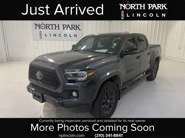 2022 Toyota Tacoma Limited RWD photo