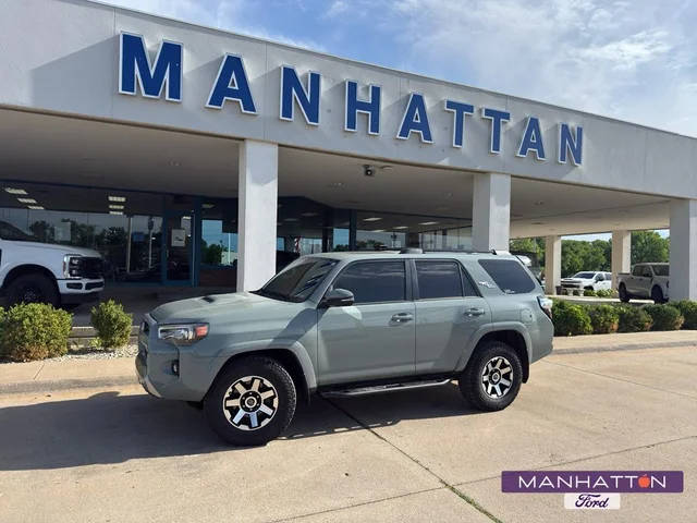 2022 Toyota 4Runner TRD Off Road Premium 4WD photo