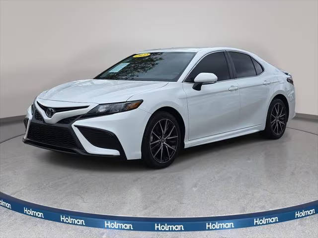 2022 Toyota Camry SE FWD photo