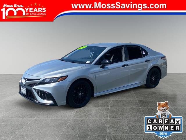 2022 Toyota Camry SE Nightshade AWD photo