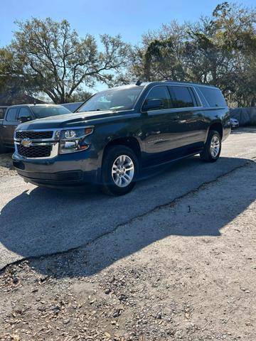 2020 Chevrolet Suburban LT 4WD photo