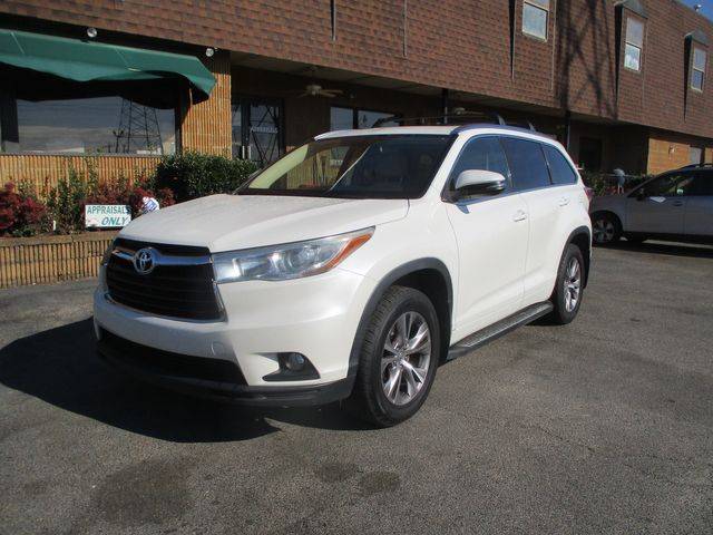 2015 Toyota Highlander XLE FWD photo