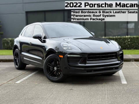 2022 Porsche Macan AWD photo