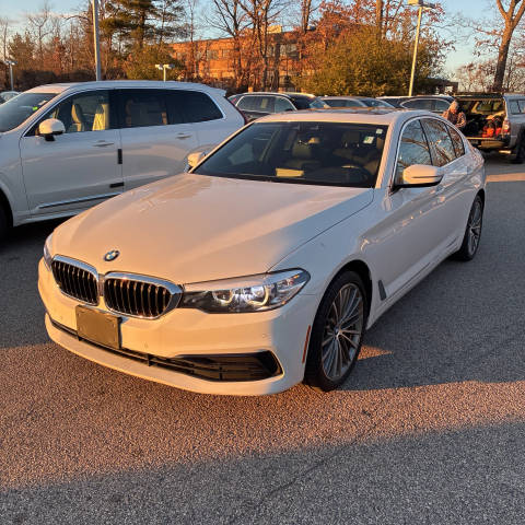 2019 BMW 5 Series 530i xDrive AWD photo