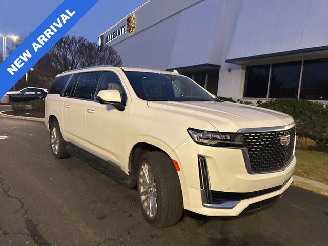 2022 Cadillac Escalade ESV Premium Luxury 4WD photo