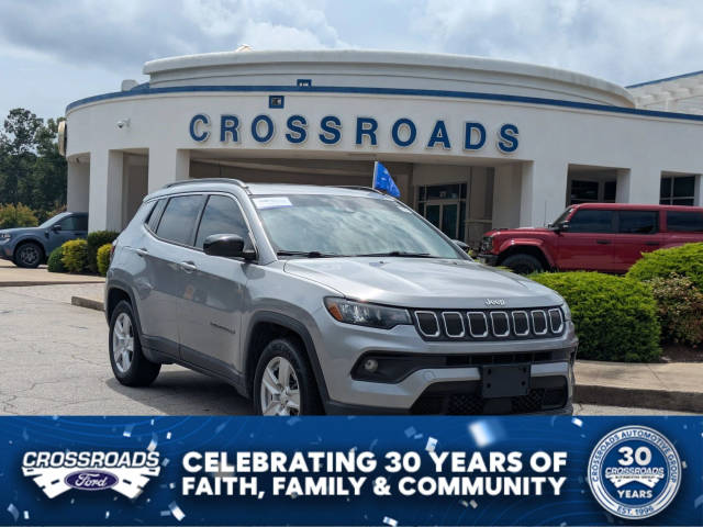 2022 Jeep Compass Latitude FWD photo