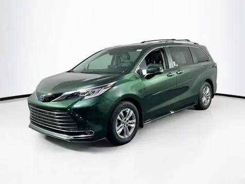 2022 Toyota Sienna Limited AWD photo