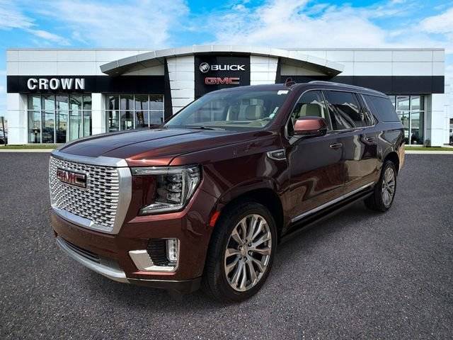 2022 GMC Yukon XL Denali 4WD photo