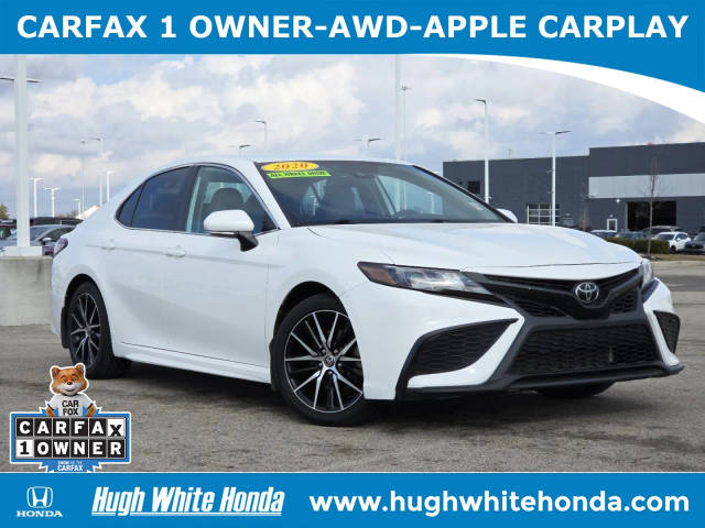 2022 Toyota Camry SE AWD photo