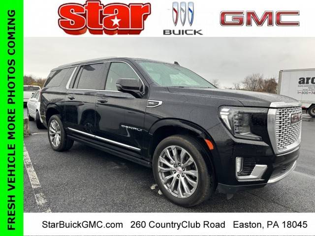 2022 GMC Yukon XL Denali 4WD photo