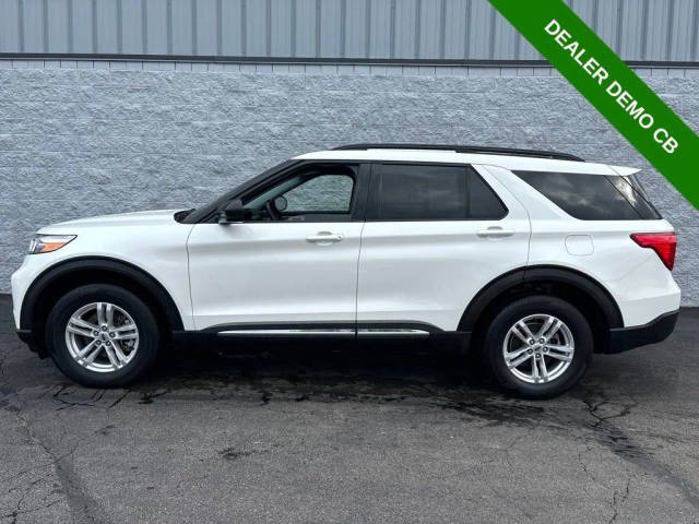 2022 Ford Explorer XLT 4WD photo