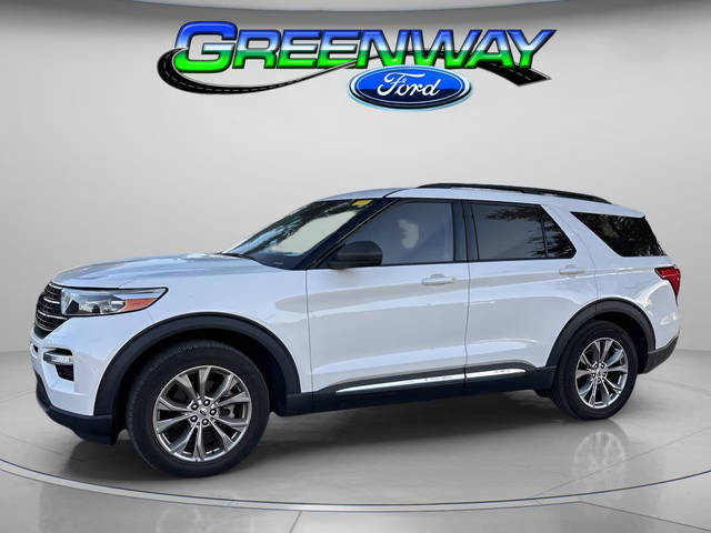 2022 Ford Explorer XLT RWD photo
