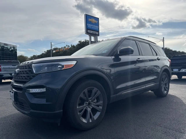 2022 Ford Explorer XLT RWD photo