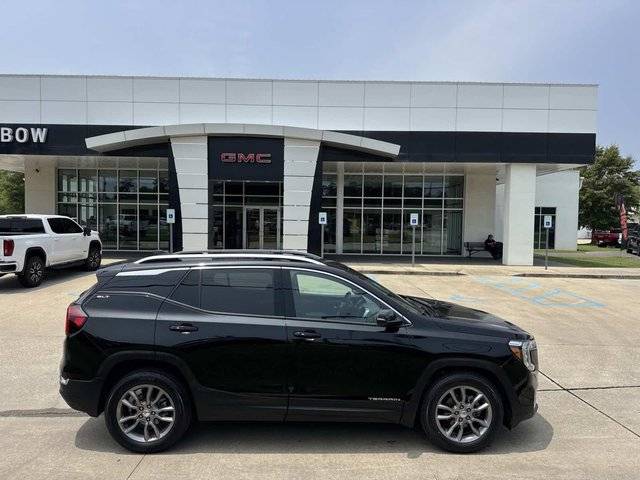 2022 GMC Terrain SLT FWD photo