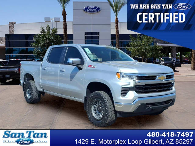 2022 Chevrolet Silverado 1500 LT 4WD photo