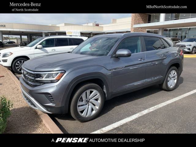 2022 Volkswagen Atlas Cross Sport 2.0T SE w/Technology AWD photo