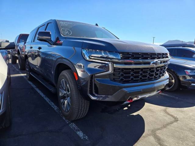 2022 Chevrolet Suburban Z71 4WD photo