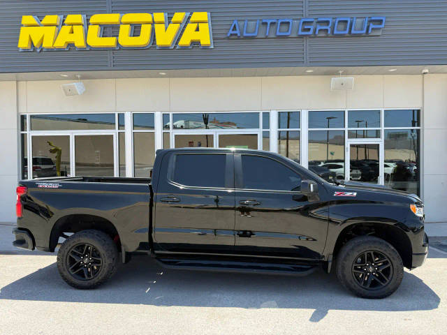 2022 Chevrolet Silverado 1500 LT Trail Boss 4WD photo
