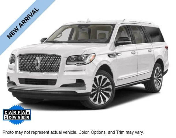 2022 Lincoln Navigator L Reserve 4WD photo