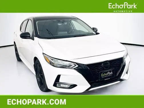 2022 Nissan Sentra SR FWD photo