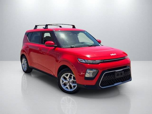 2022 Kia Soul LX FWD photo