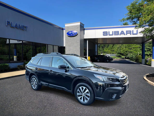 2022 Subaru Outback Premium AWD photo