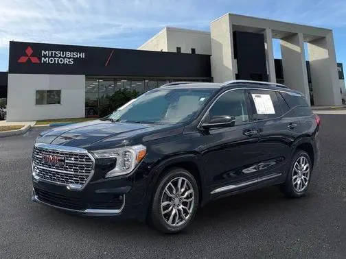 2022 GMC Terrain Denali AWD photo