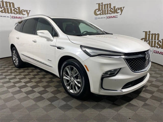 2022 Buick Enclave Avenir AWD photo