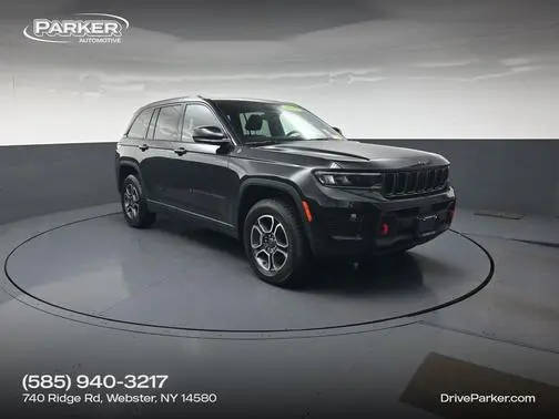 2022 Jeep Grand Cherokee Trailhawk 4WD photo