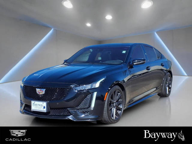 2022 Cadillac CT5 RWD photo