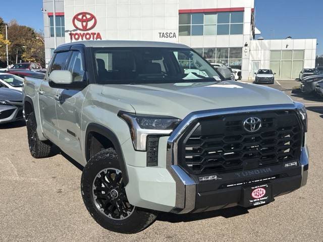 2022 Toyota Tundra SR5 4WD photo