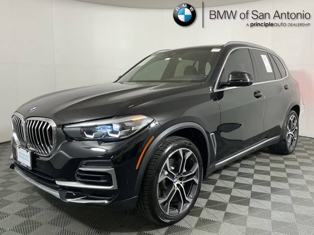2023 BMW X5 xDrive40i AWD photo