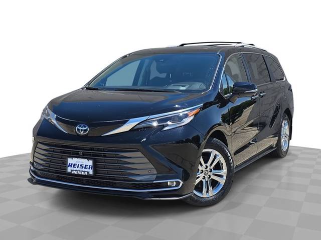 2022 Toyota Sienna Platinum AWD photo