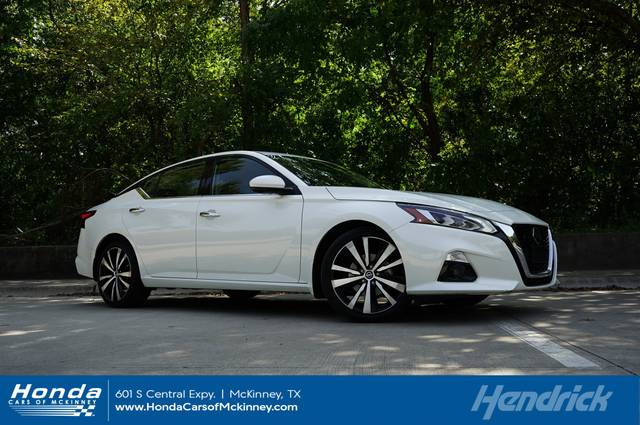 2022 Nissan Altima 2.5 Platinum AWD photo